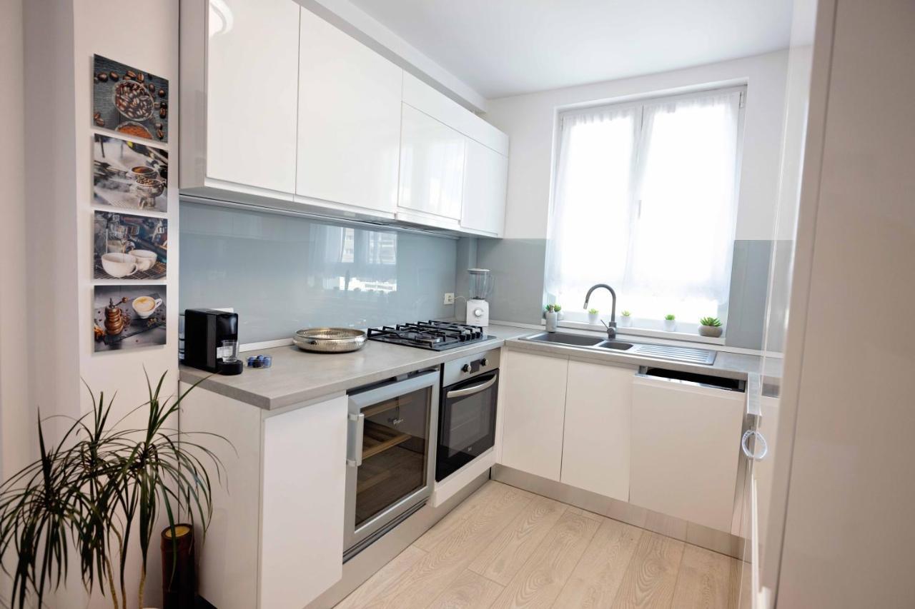 Joyful Apartment Timisoara Exterior photo
